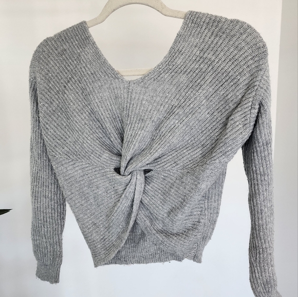 Dynamite Light Gray V-Neck Knotted Sweater - Picture 1 of 3